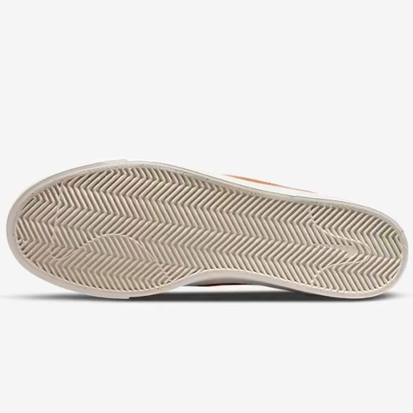 Nike SB BLZR mid 10.5 - Picture 2 of 5